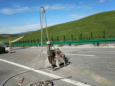 栾城公路地基基础注浆加固